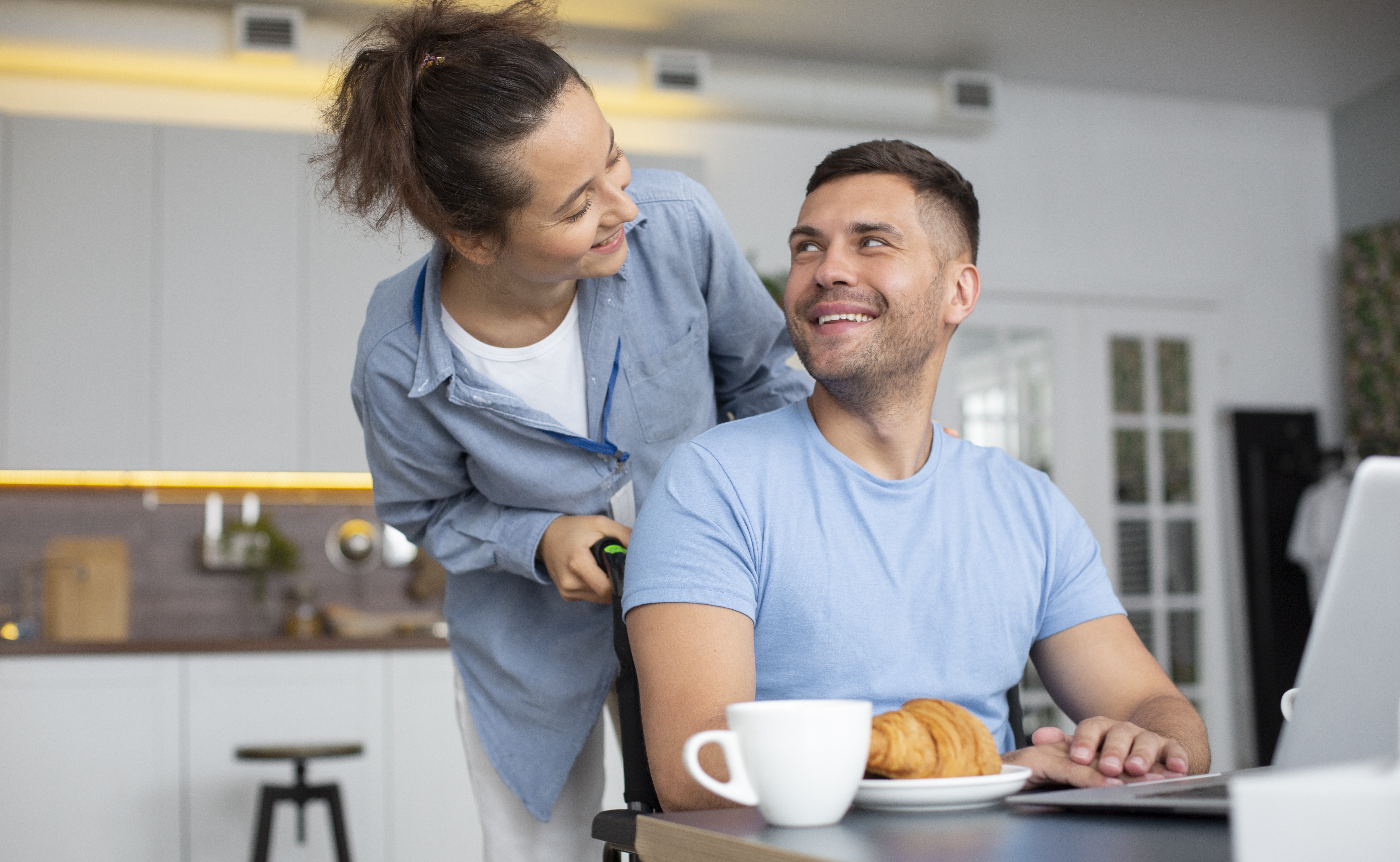 Support worker empowering independence